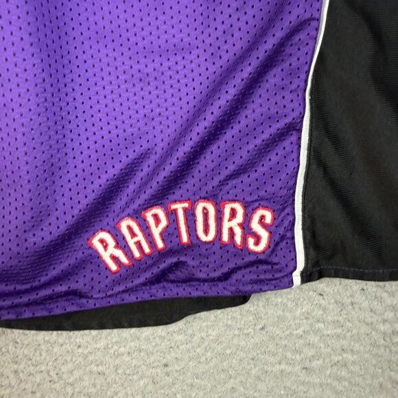 NIKE Toronto Raptors Vtg Basketball Shorts Extra Large Purple Black Reversible - Picture 10 of 11